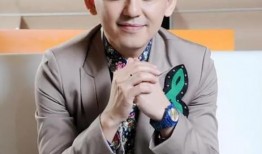 娱乐百分百小s爆料分手黄子佼,黄子佼情变内幕曝光